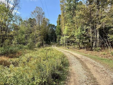 15596 Carson Road Mount Vernon OH 43050