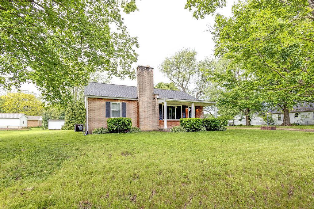 11 Mermary Drive Fredericktown OH 43019