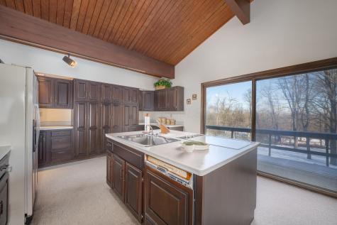 12760 Hilltop Drive Fredericktown OH 43019