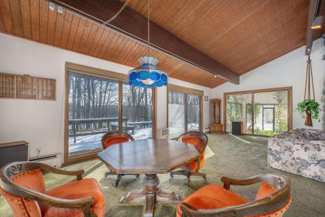 12760 Hilltop Drive Fredericktown OH 43019