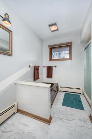 12760 Hilltop Drive Fredericktown OH 43019