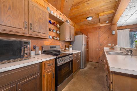 12760 Hilltop Drive Fredericktown OH 43019