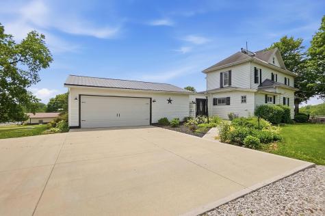 4838 Marion Road NW Centerburg OH 43011