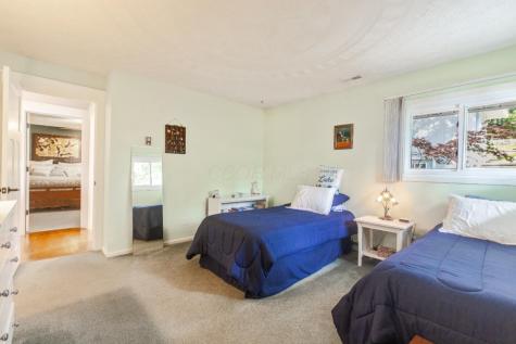 729 Valleywood Heights Drive Howard OH 43028