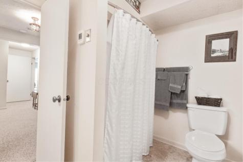 729 Valleywood Heights Drive Howard OH 43028