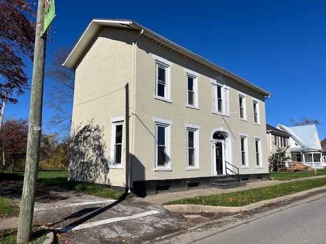203 N Main Street Utica OH 43080