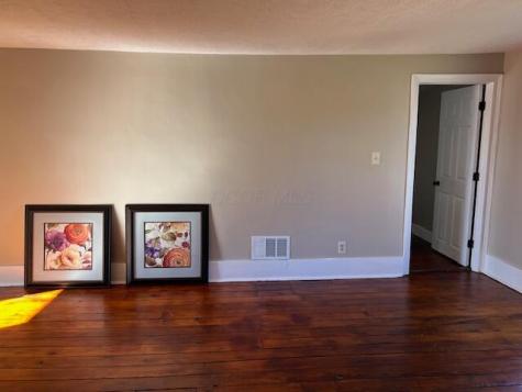 203 N Main Street Utica OH 43080