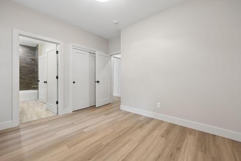 706 Berry Road Howard OH 43028