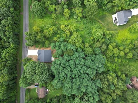 706 Berry Road Howard OH 43028