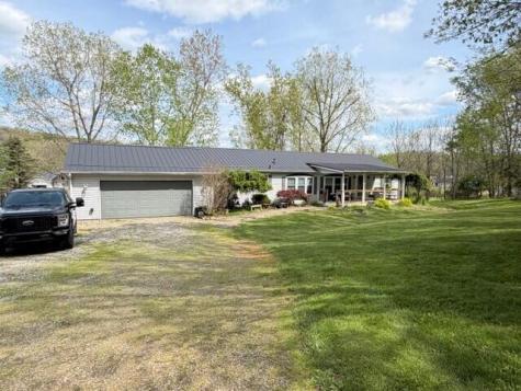 570 Crestrose Court Howard OH 43028