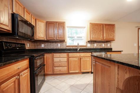 1928 Marion Road NW Utica OH 43080