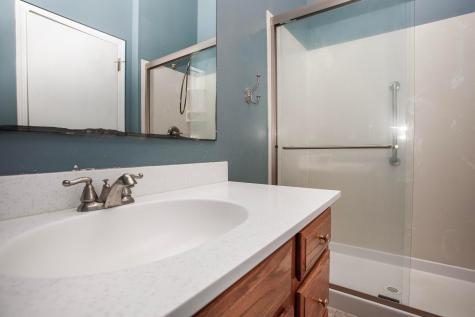 1928 Marion Road NW Utica OH 43080