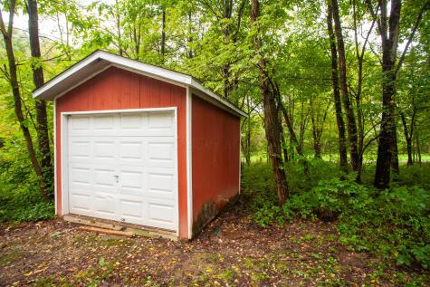 1928 Marion Road NW Utica OH 43080