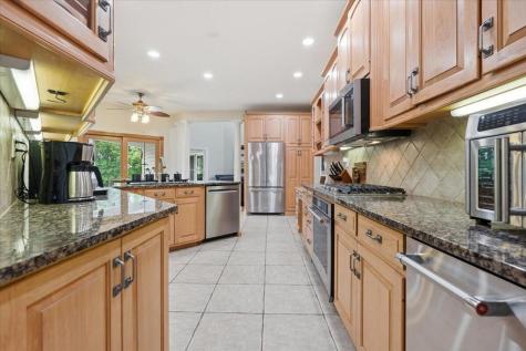 19861 Hopewell Road Mount Vernon OH 43050