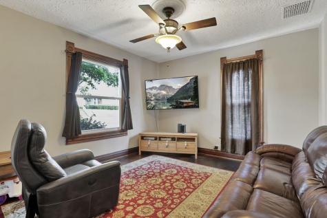 103 E Main Street Centerburg OH 43011
