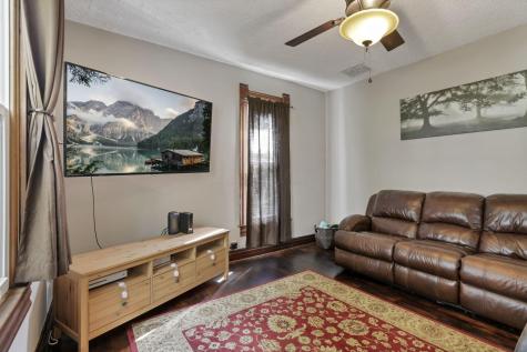 103 E Main Street Centerburg OH 43011