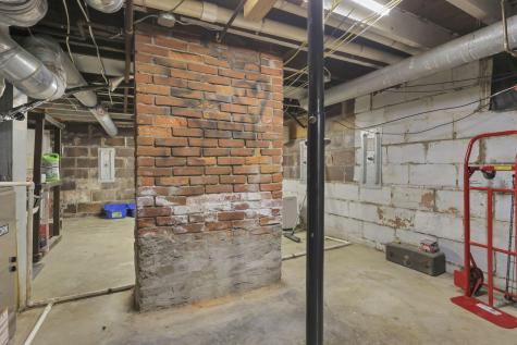 103 E Main Street Centerburg OH 43011