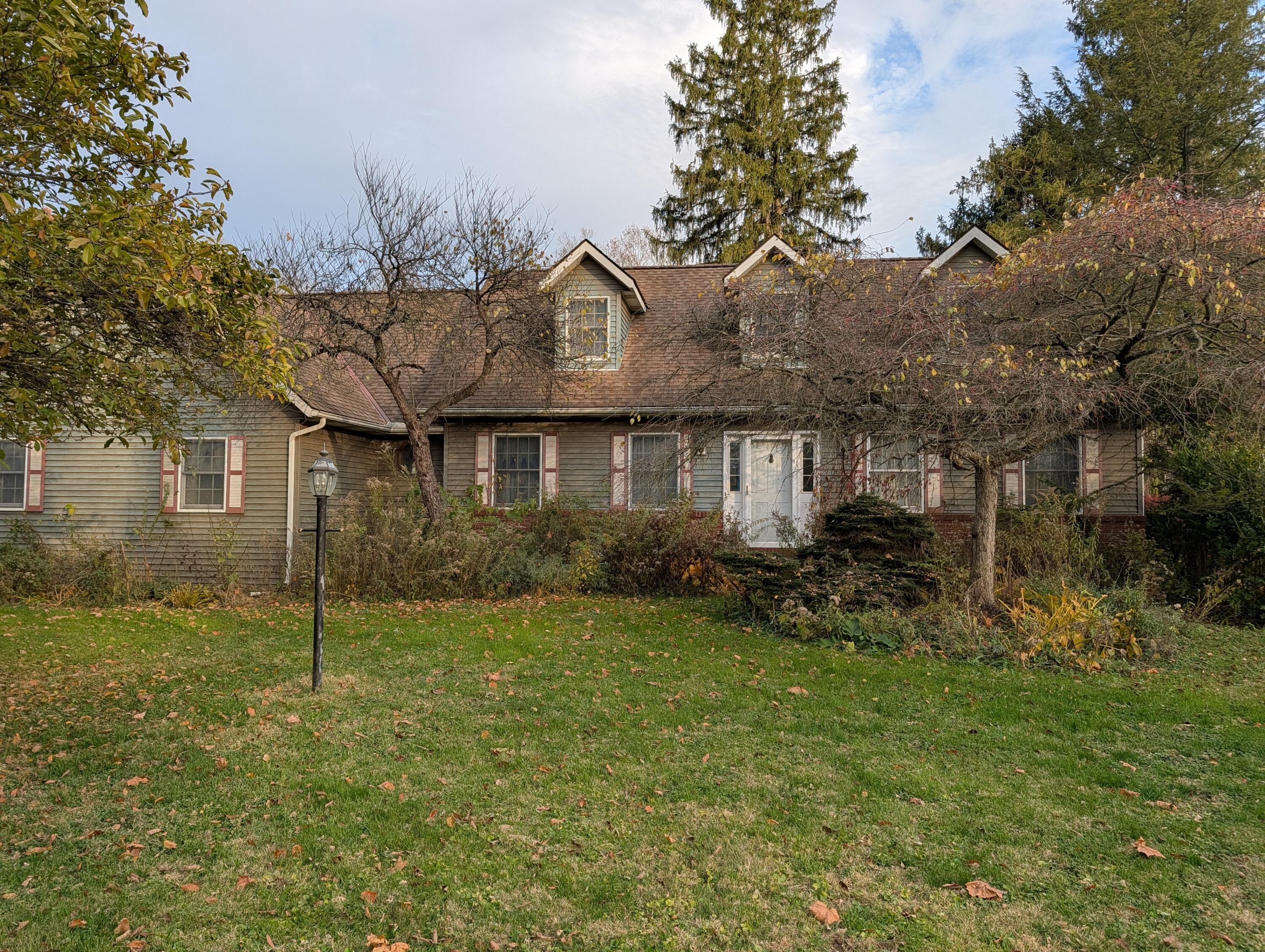 26083 Coshocton Road Howard OH 43028