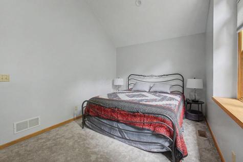 3381 Apple Valley Drive Howard OH 43028