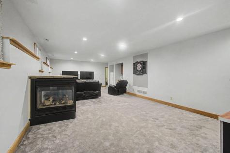 3381 Apple Valley Drive Howard OH 43028
