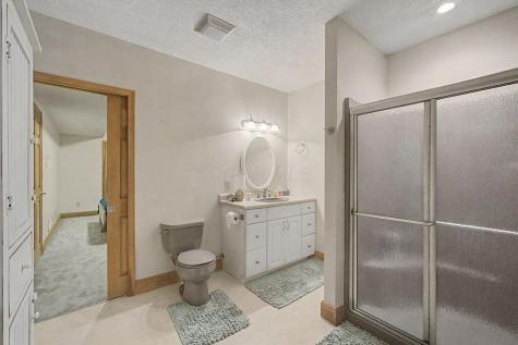 3381 Apple Valley Drive Howard OH 43028