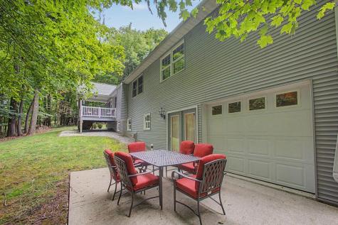 3381 Apple Valley Drive Howard OH 43028