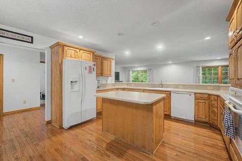 3381 Apple Valley Drive Howard OH 43028