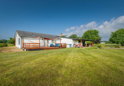 3382 Morgan Center Road Utica OH 43080