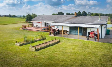 3382 Morgan Center Road Utica OH 43080