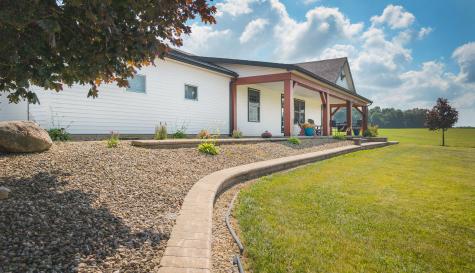 3382 Morgan Center Road Utica OH 43080