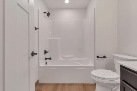 147 Jonathon Drive Howard OH 43028