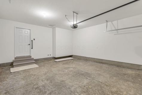 147 Jonathon Drive Howard OH 43028
