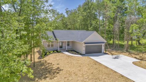 147 Jonathon Drive Howard OH 43028