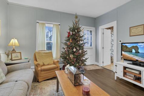 208 E Burgess Street Mount Vernon OH 43050