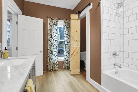 208 E Burgess Street Mount Vernon OH 43050