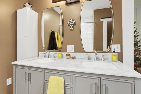 208 E Burgess Street Mount Vernon OH 43050