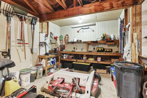 208 E Burgess Street Mount Vernon OH 43050