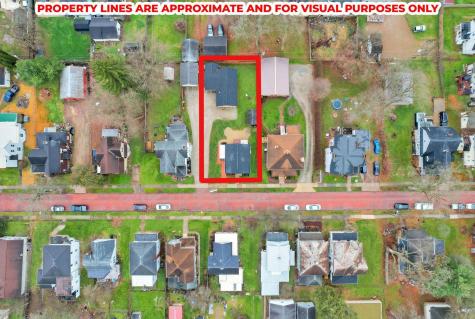 208 E Burgess Street Mount Vernon OH 43050