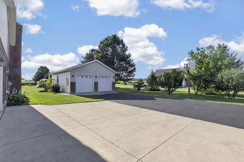 3151 Wall Street Centerburg OH 43011