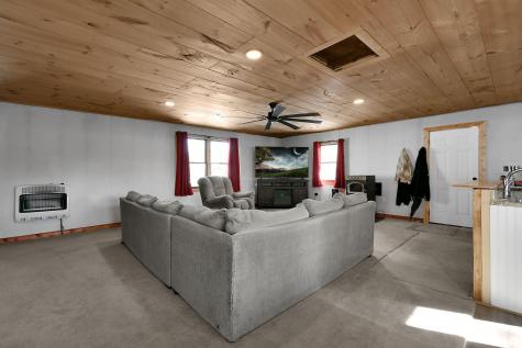 356 Spring Street Utica OH 43080