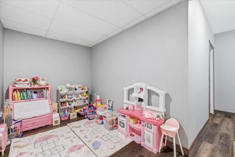 430 Ridgeland Drive Howard OH 43028