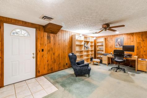 1420 Gambier Road Mount Vernon OH 43050