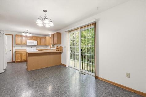 562 Terrace Ridge Circle Howard OH 43028