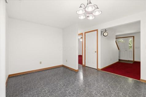 562 Terrace Ridge Circle Howard OH 43028