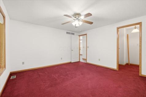 562 Terrace Ridge Circle Howard OH 43028