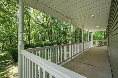 562 Terrace Ridge Circle Howard OH 43028