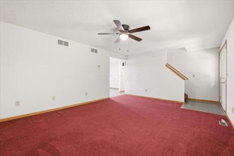 562 Terrace Ridge Circle Howard OH 43028