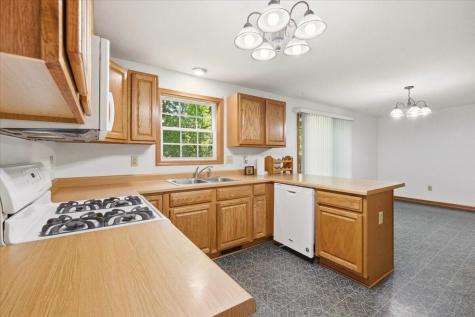 562 Terrace Ridge Circle Howard OH 43028