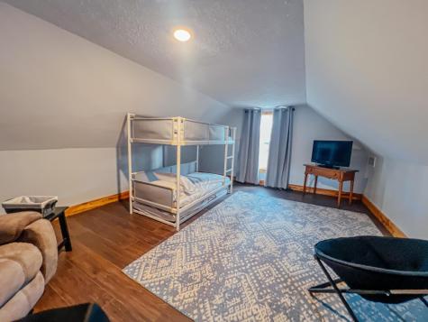 916 Valleywood Heights Drive Howard OH 43028