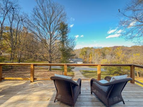 916 Valleywood Heights Drive Howard OH 43028